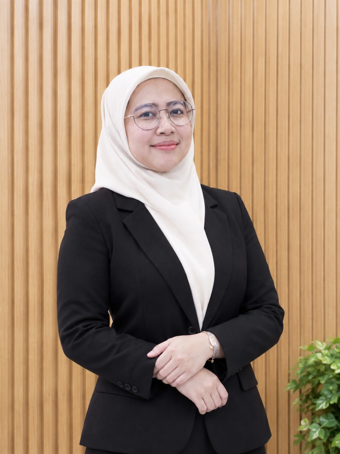 Dr. Yulina Ismiyanti, M.Pd